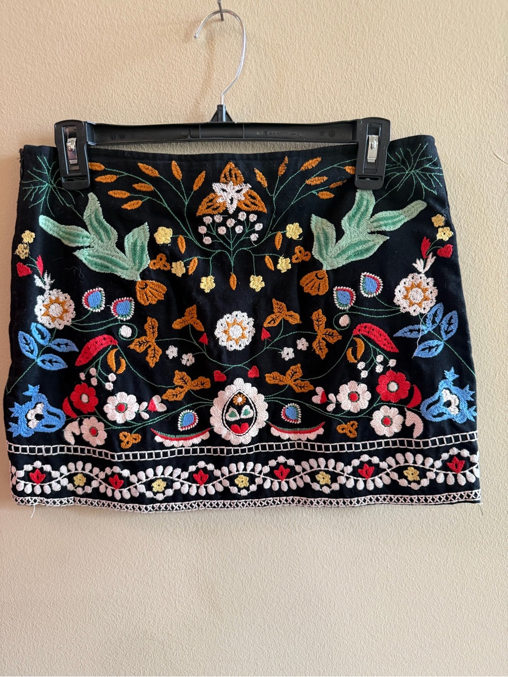 Zara Black Mini Skirt with Multicolor Floral Embroidery